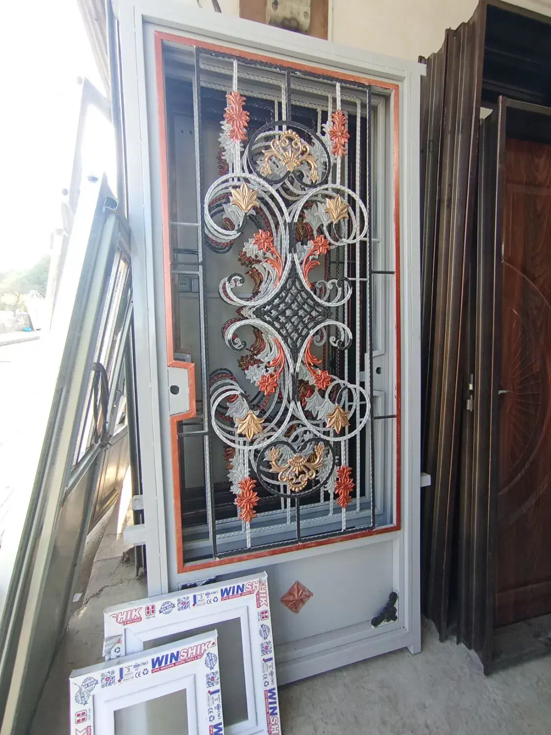 درب آهنی ورودی منزل حیاط پارکینگ|مصالح و تجهیزات ساختمان|اردبیل, |دیوار