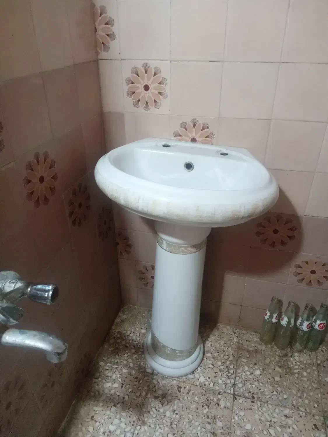 لوازم  مصالح ساختمانی|لوازم سرویس بهداشتی|کرمانشاه, |دیوار