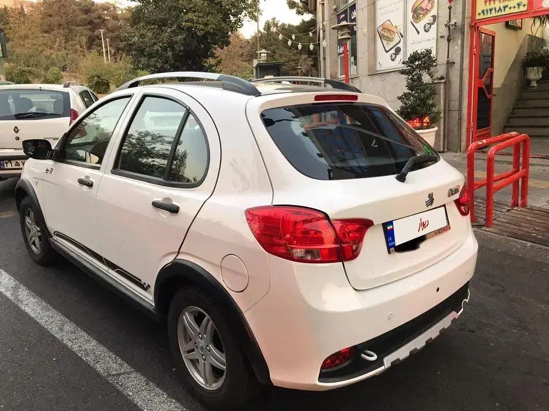 کوئیک R در حد صفر ۱۰ تا کار بدون تصادف و رنگ|خودرو سواری و وانت|تهران, شهرک محلاتی|دیوار