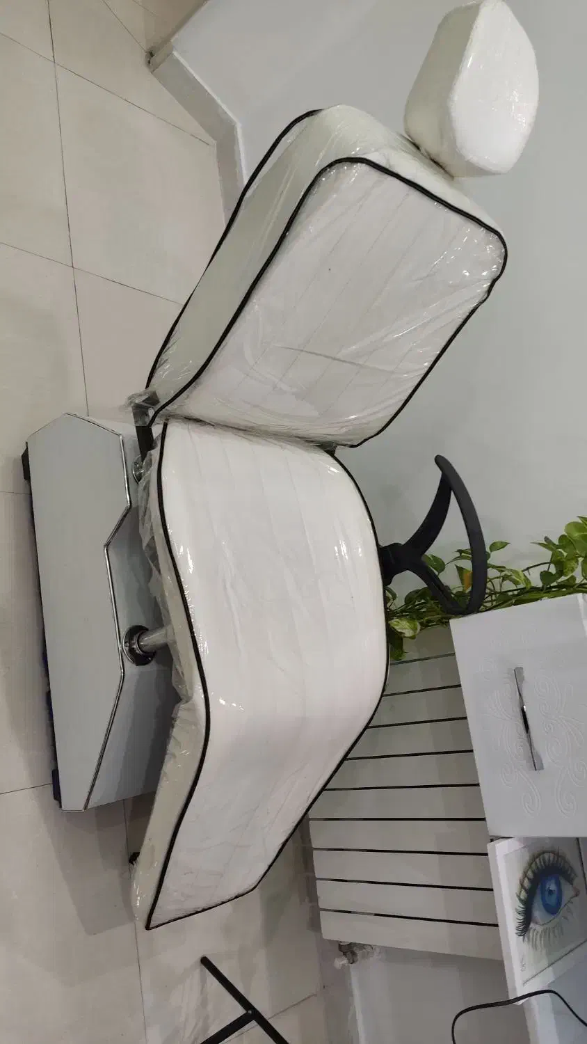 صندلی میکاپ|آرایشگاه و سالنهای زیبایی|صومعهسرا, |دیوار