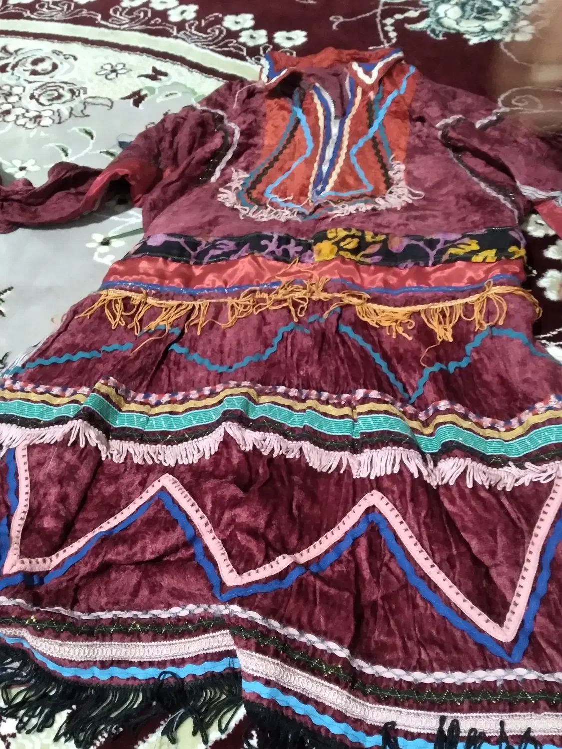 لباس سنتی کرمانجی|لباس|چناران, |دیوار