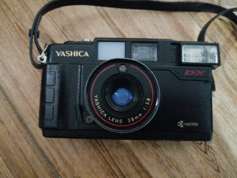 دوربین یاشیکا اصل ژاپنی|دوربین عکاسی و فیلم‌برداری|آستارا, |دیوار