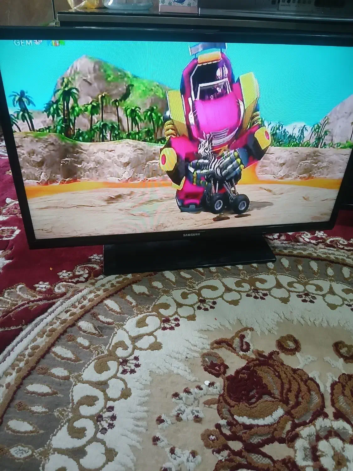 تلویزیون ال ای دی سامسونگ ۳۲اینج در حد نو هست|تلویزیون و پروژکتور|بندر ماهشهر, |دیوار