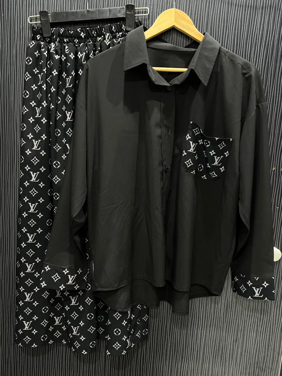 بلوز دامن مارک لویز ویتون|لباس|قم, باجک سه|دیوار