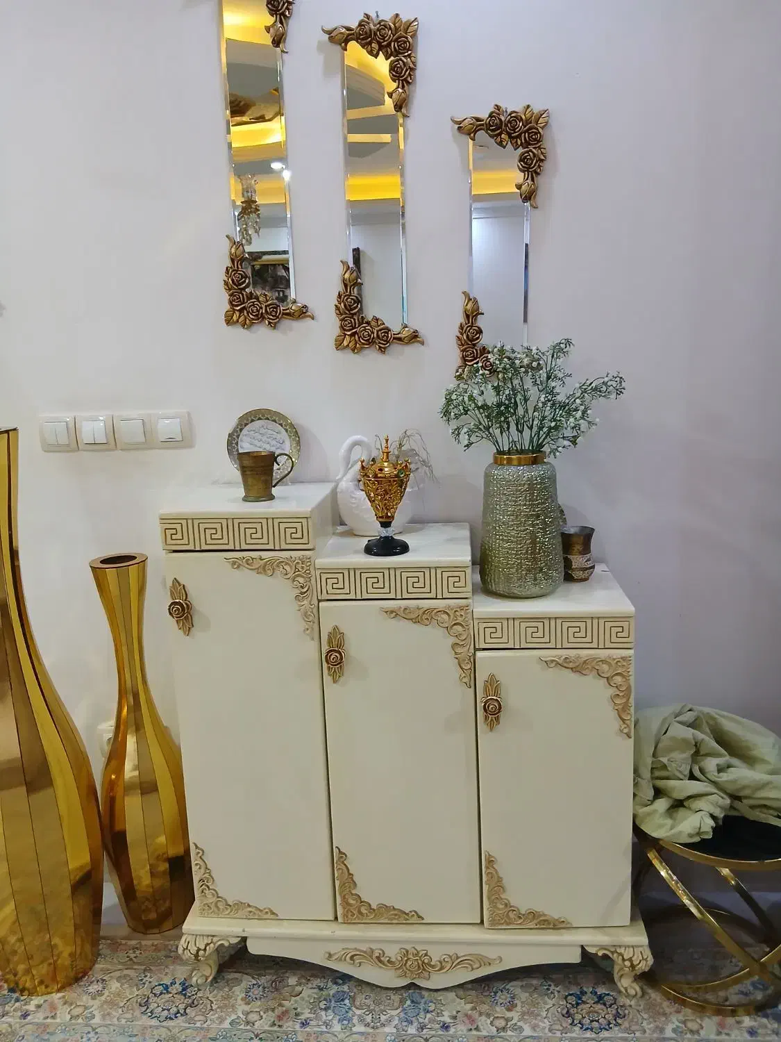 میز تی وی و جاکفشی نو|میز تلویزیون|بندر ماهشهر, |دیوار