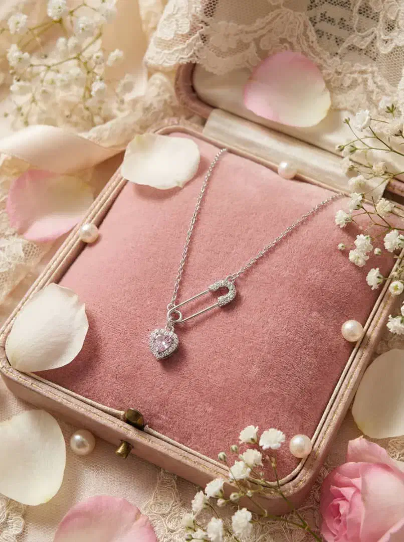 گالری|بدلیجات|شیراز, فرهنگ شهر|دیوار