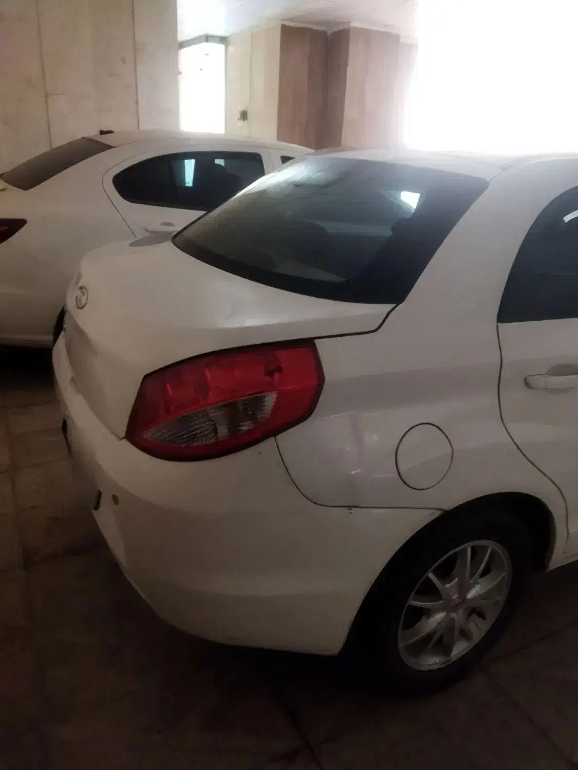 MvM 315|خودرو سواری و وانت|اندیشه, اندیشه فاز ۱|دیوار