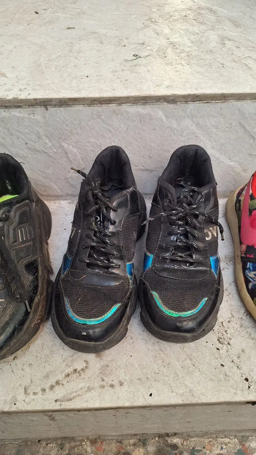 کتونی سایز۳۸|کیف، کفش، کمربند|رشت, کوی فکوری|دیوار