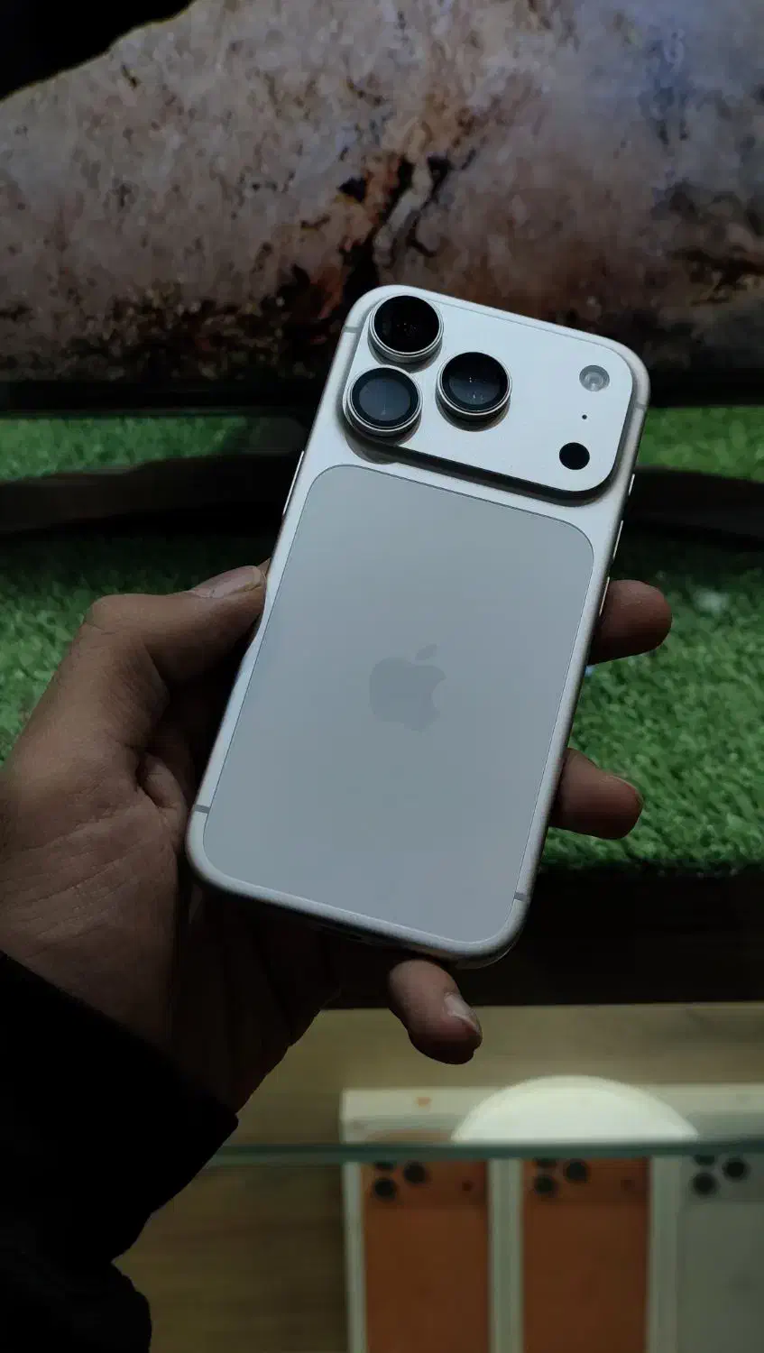 آیفون ۱۷ پرو|موبایل|اراک, |دیوار