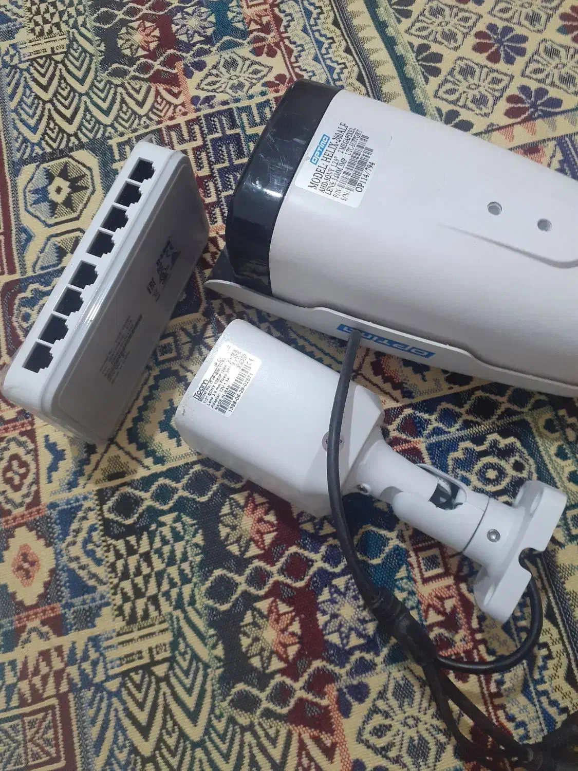 دوربین و هارد|دوربین مداربسته|تاکستان, |دیوار