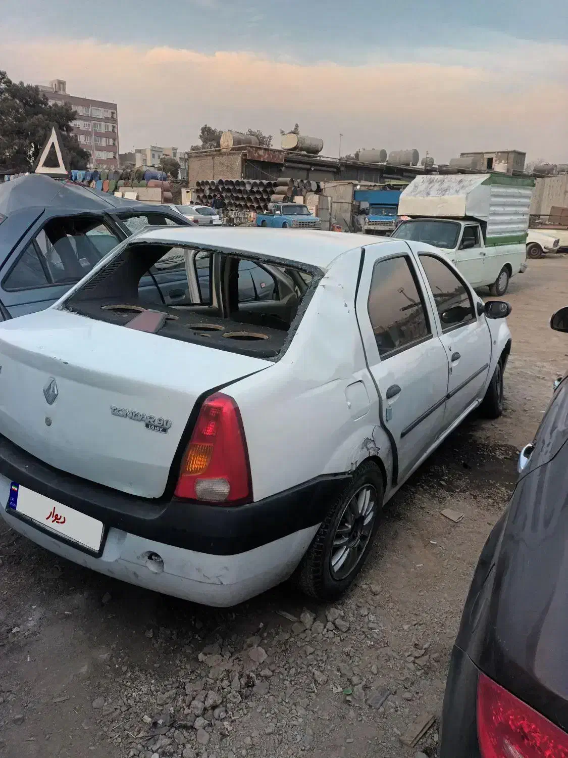 ال۹۰ مدل ۹۳ تصادفی|خودرو سواری و وانت|تهران, شهرک رضویه|دیوار