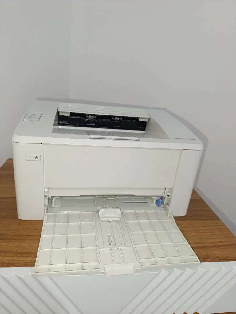 Hp102a|پرینتر، اسکنر، کپی، فکس|تهران, فلسطین (میدان انقلاب)|دیوار