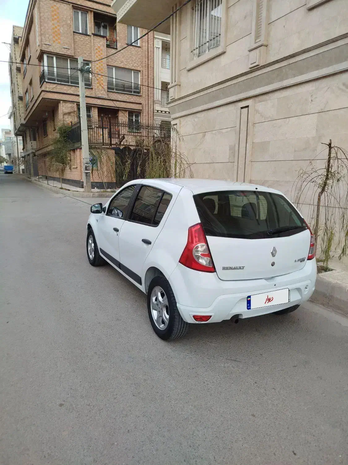 رنوساندرومدل95|خودرو سواری و وانت|قزوین, |دیوار