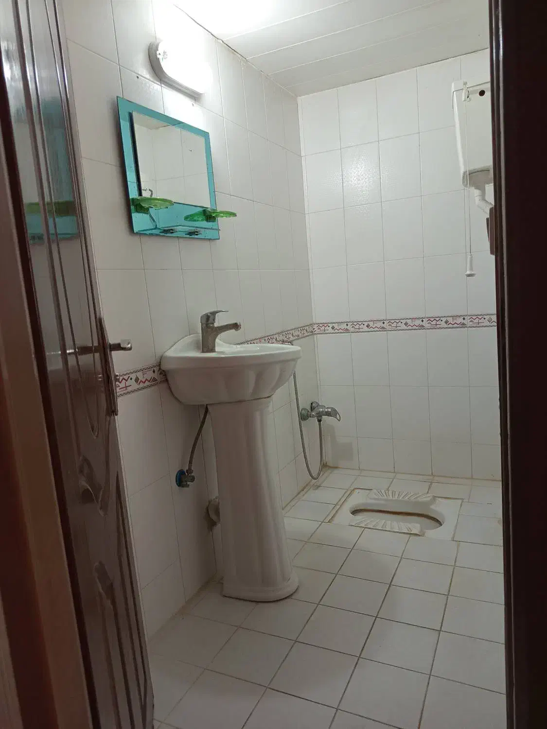 ۹۳ متر ۲ خواب مرکز شهر طبقه۳ آسانسور پارکینگ انبار|فروش آپارتمان|بجنورد, |دیوار