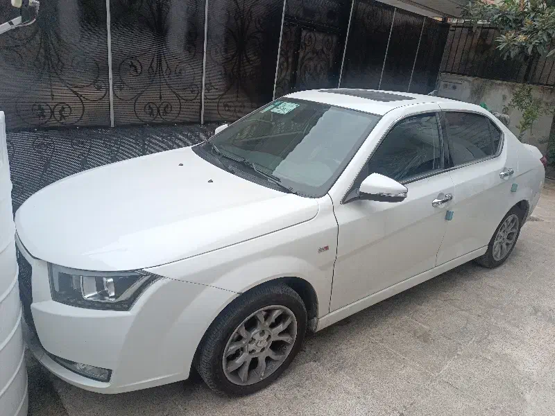 دنا پلاس اتومات اپشنال در حد صفر|خودرو سواری و وانت|محمودآباد, |دیوار