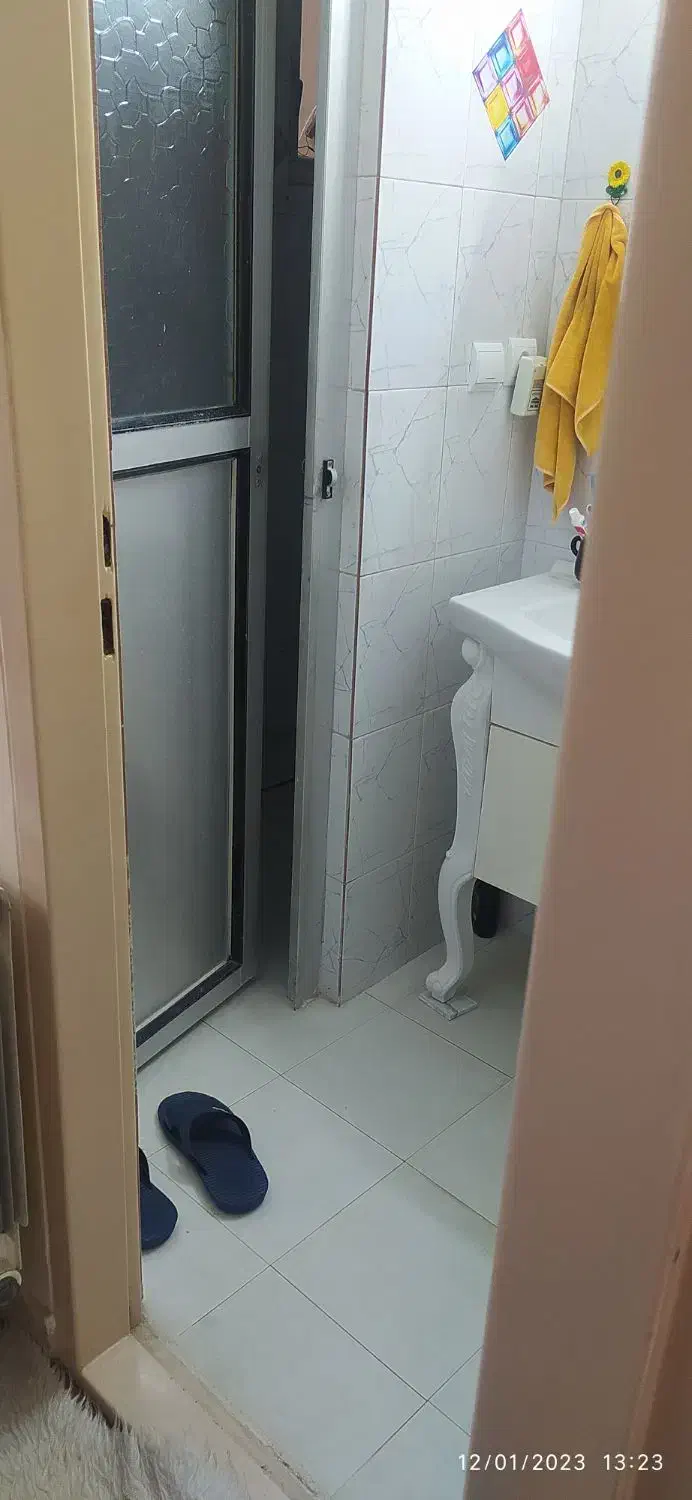 واحد ۸۲ متری دو خواب نزدیک دانشگاه تهران