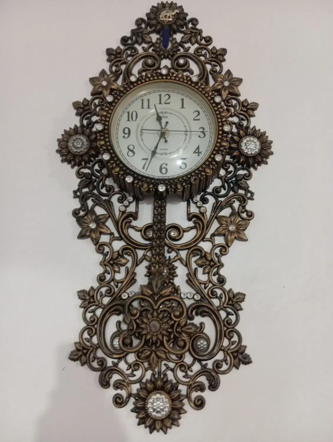 ساعت دیواری|ساعت دیواری و تزئینی|بومهن, |دیوار