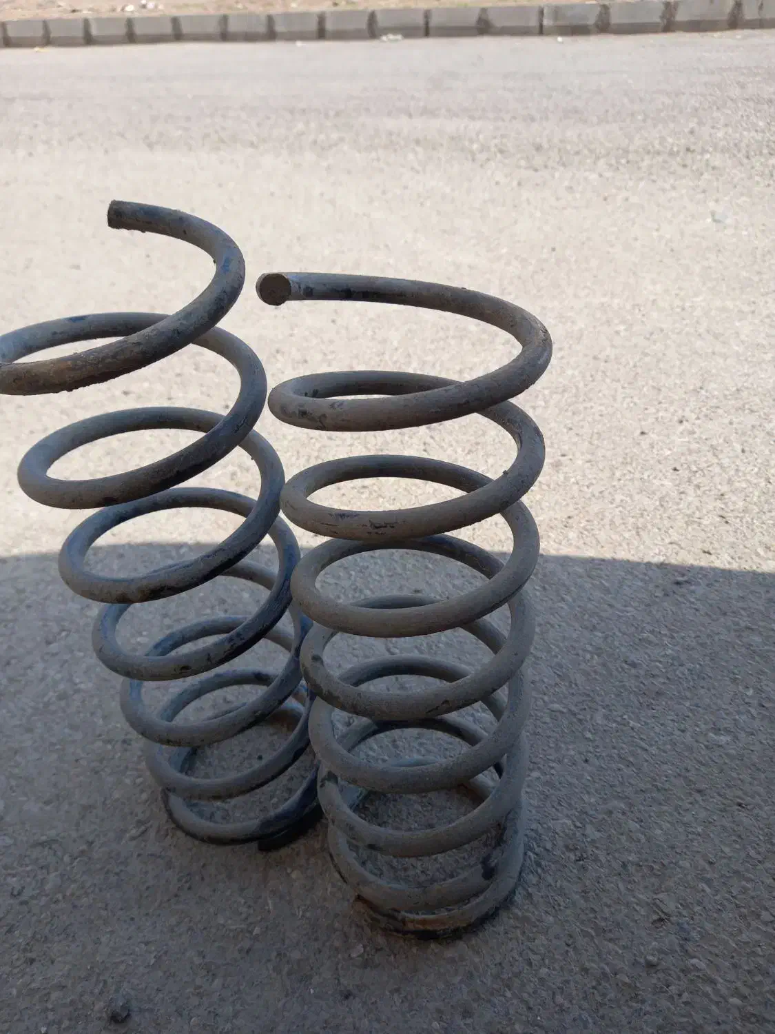 فنرلول جلو پراید|قطعات یدکی و لوازم جانبی|محمدیه-قزوین, |دیوار