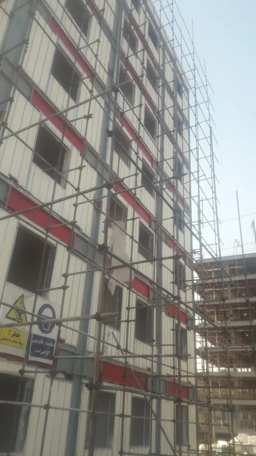 داربست نما بنر زیربتون سوله وسیمان کاری|خدمات پیشه و مهارت|قرچک, داوود آباد|دیوار