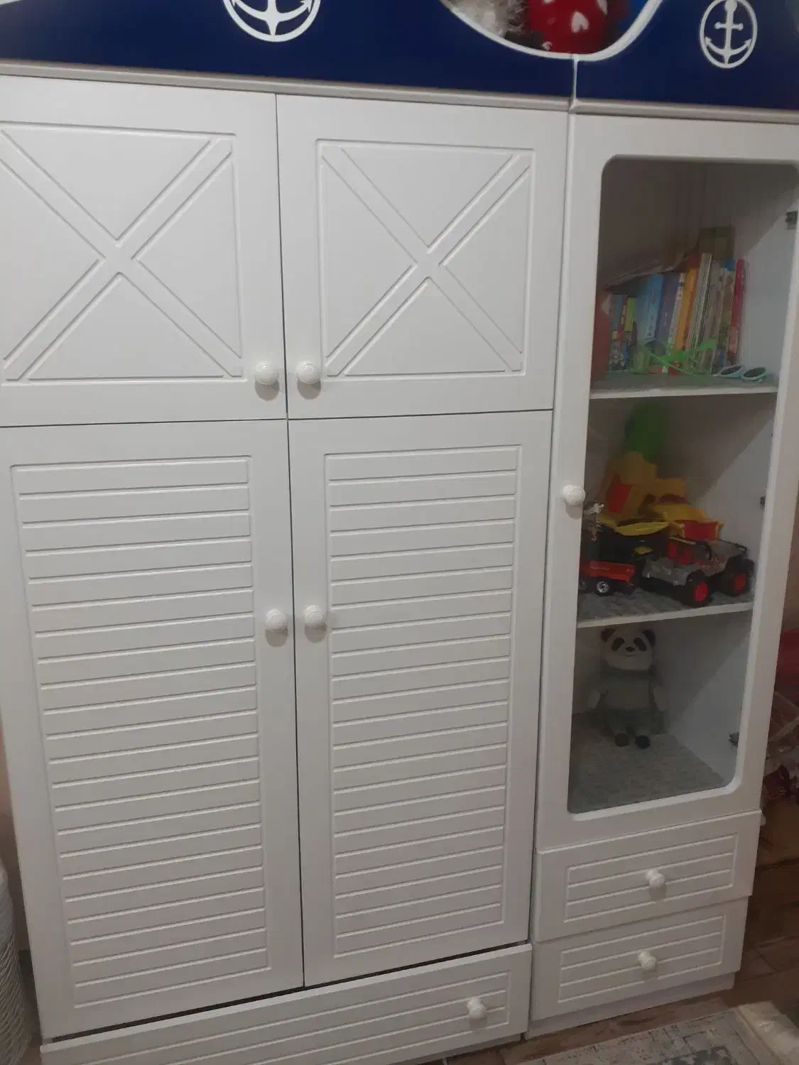 فروش تخت و کمد نوزاد|اسباب و اثاث بچه|کازرون, |دیوار