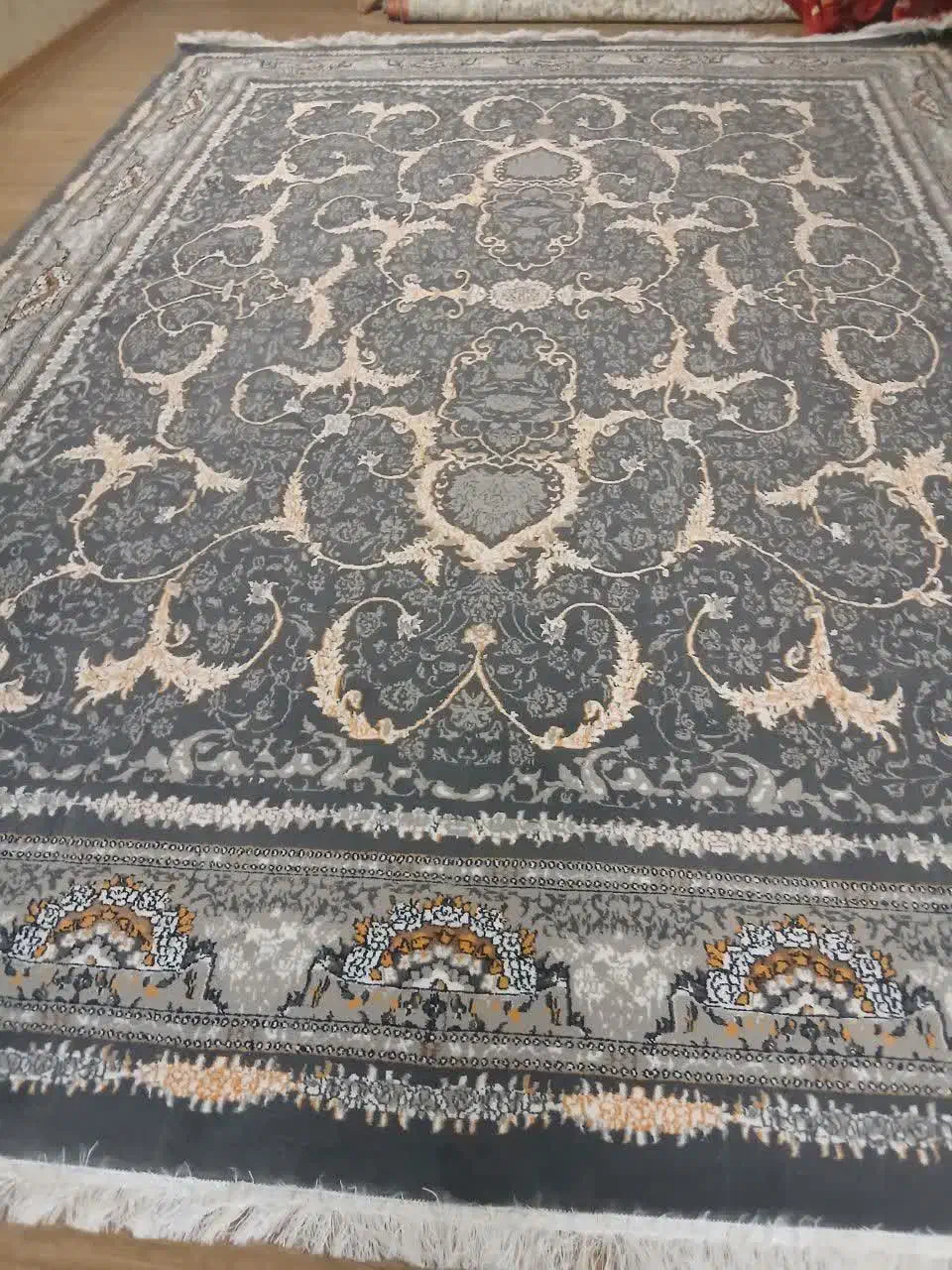 فرش ۱۲ متری|فرش|مشهد, عامل|دیوار