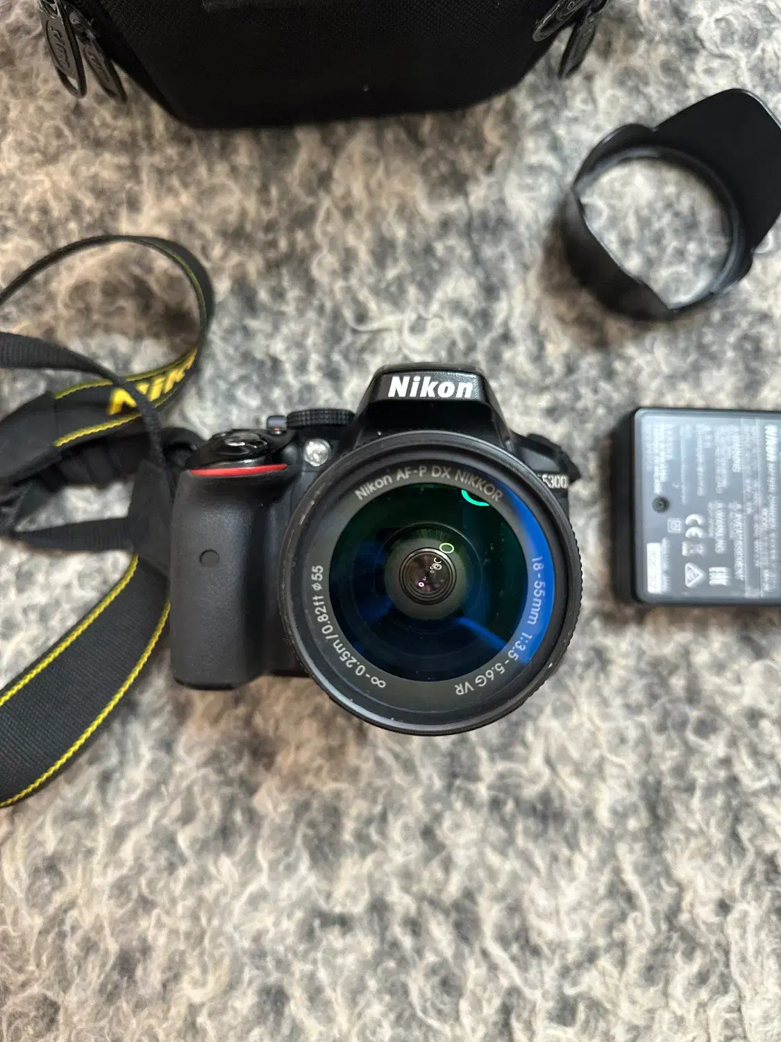 دوربین فیلمبرداری و عکاسیnikon|دوربین عکاسی و فیلم‌برداری|رباط‌کریم, رباط‌کریم|دیوار