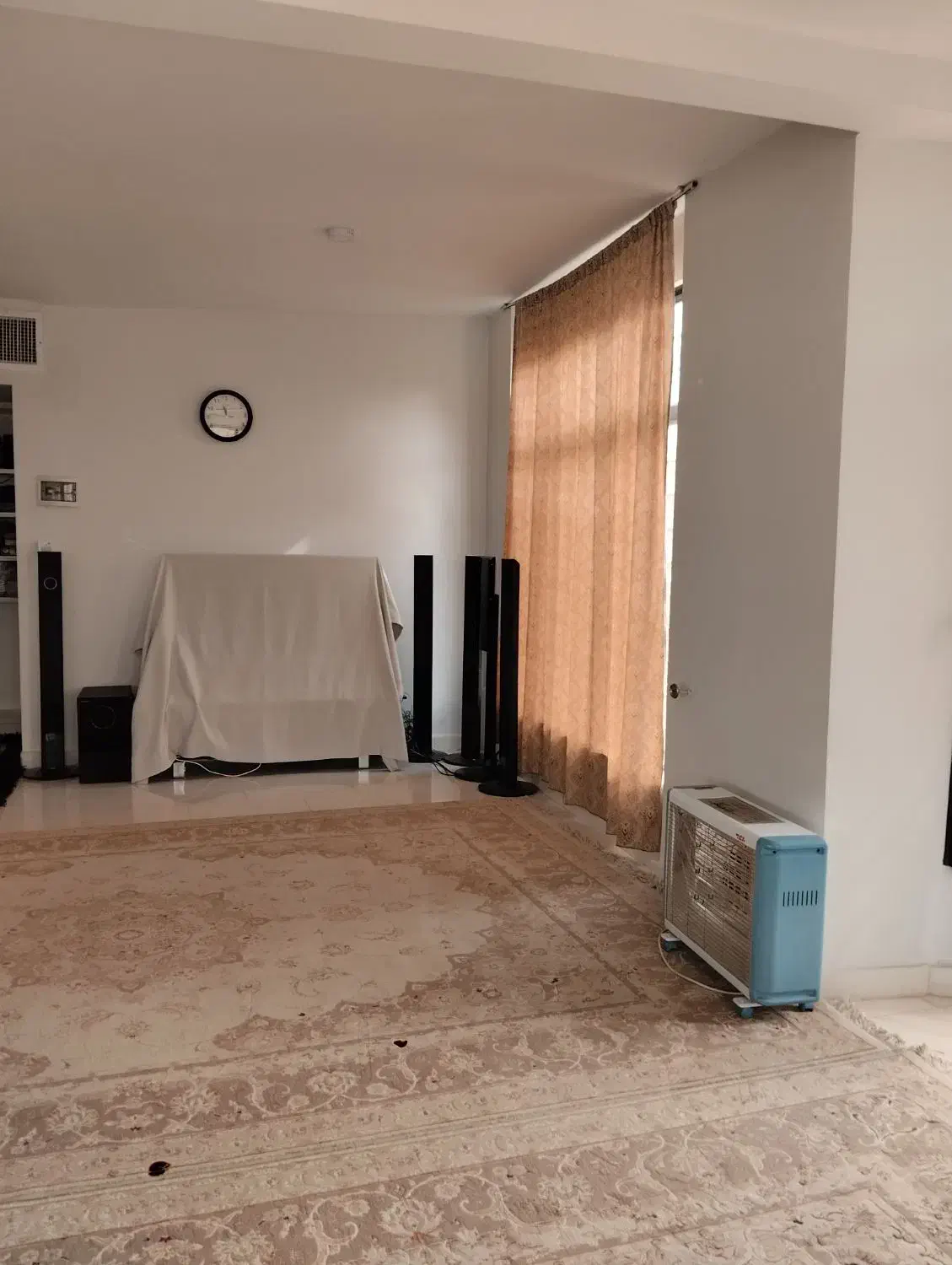 ویلا اجاره ای صدراوقلات|اجارهٔ کوتاهمدت ویلا و باغ|شیراز, باغشهر قصر سبز|دیوار