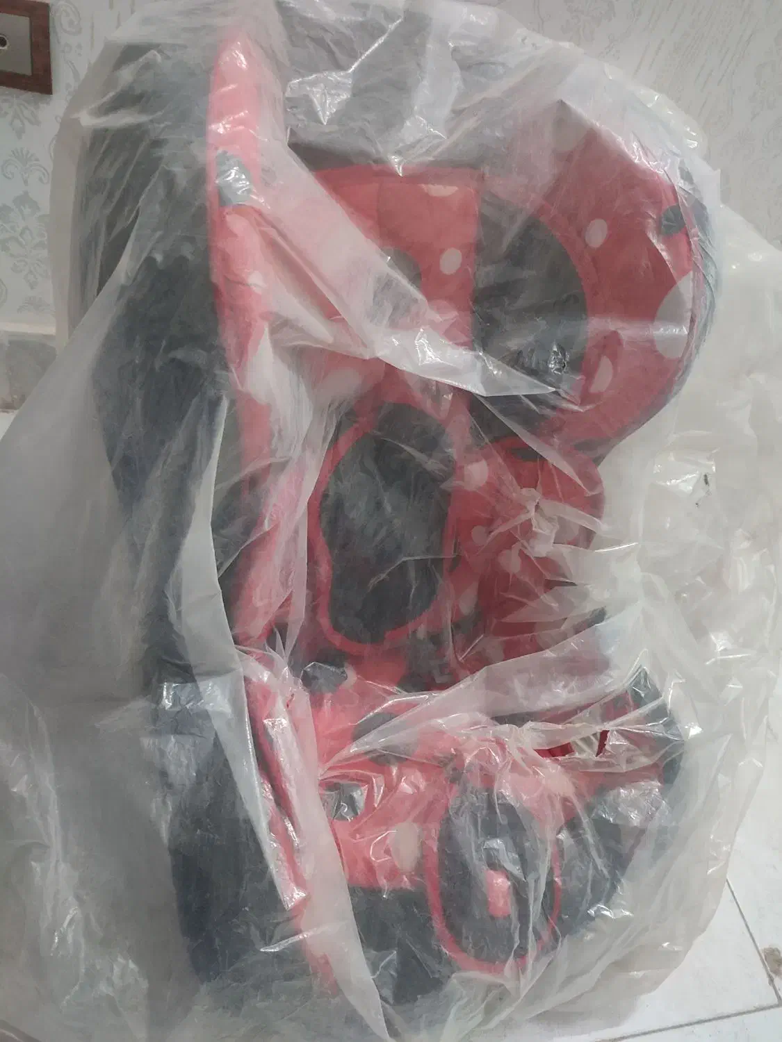 صندلی کودک|تخت و صندلی بچه|زاهدان, |دیوار