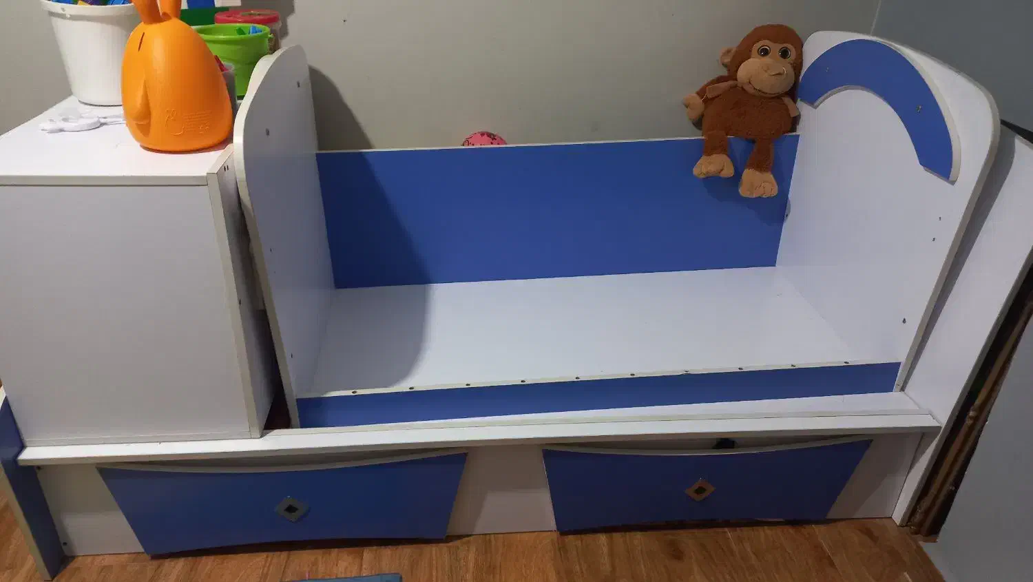 تخت نوجوانی|تخت و سرویس خواب|گرگان, |دیوار