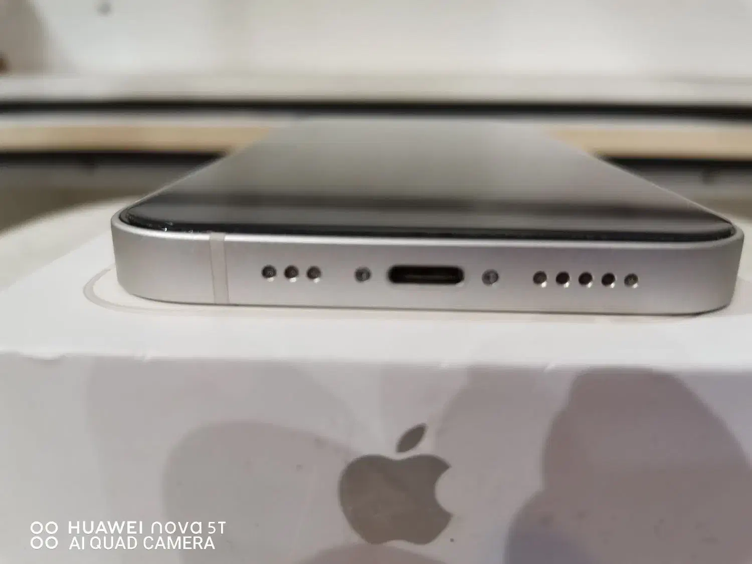 آیفون 13.سفید.مشابه نو|موبایل|یزد, |دیوار