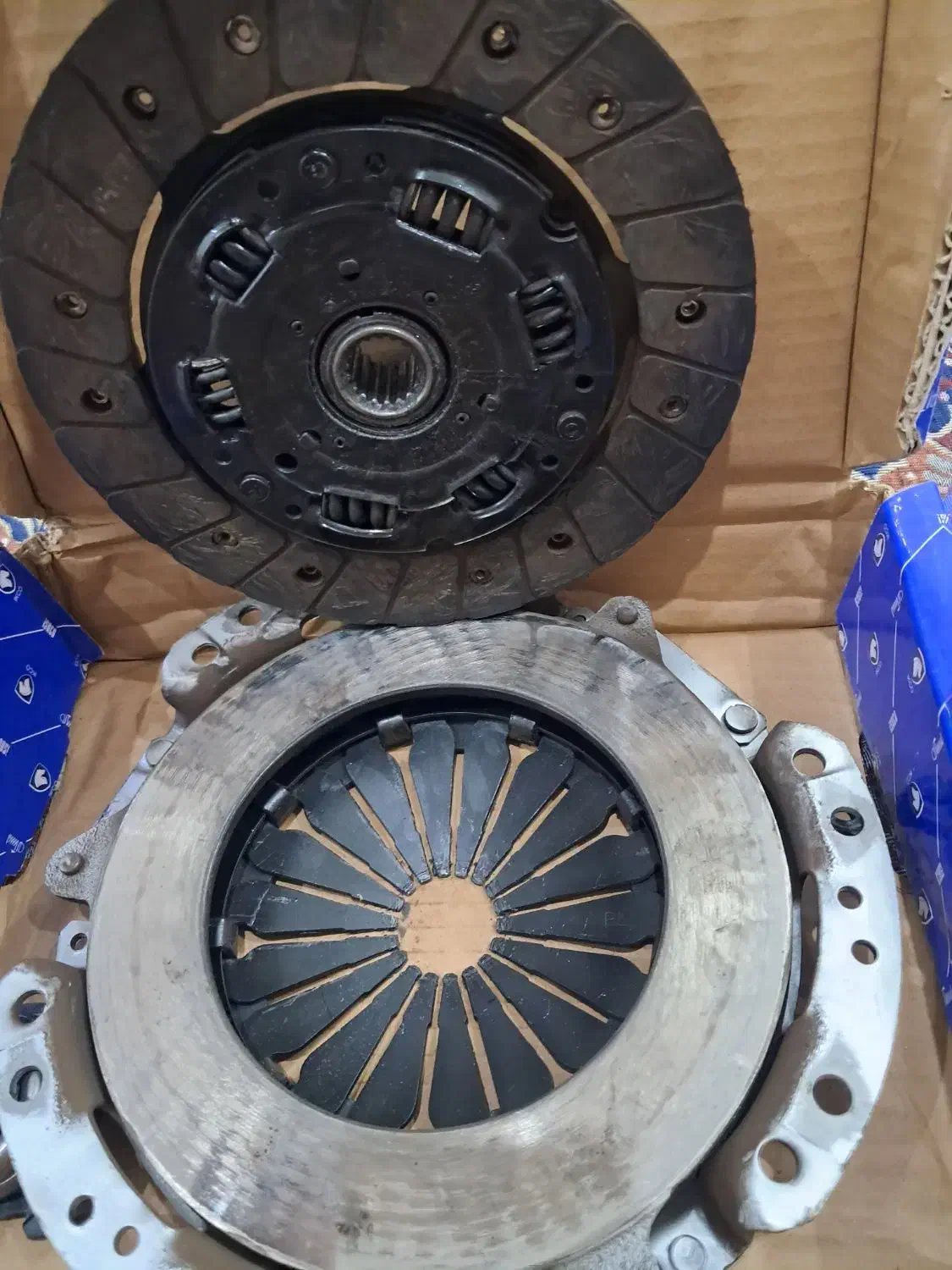 دیسک وصفحه والعو و صفحه کیلومتر پژو۶فنره قدرتی|قطعات یدکی و لوازم جانبی|یزد, |دیوار