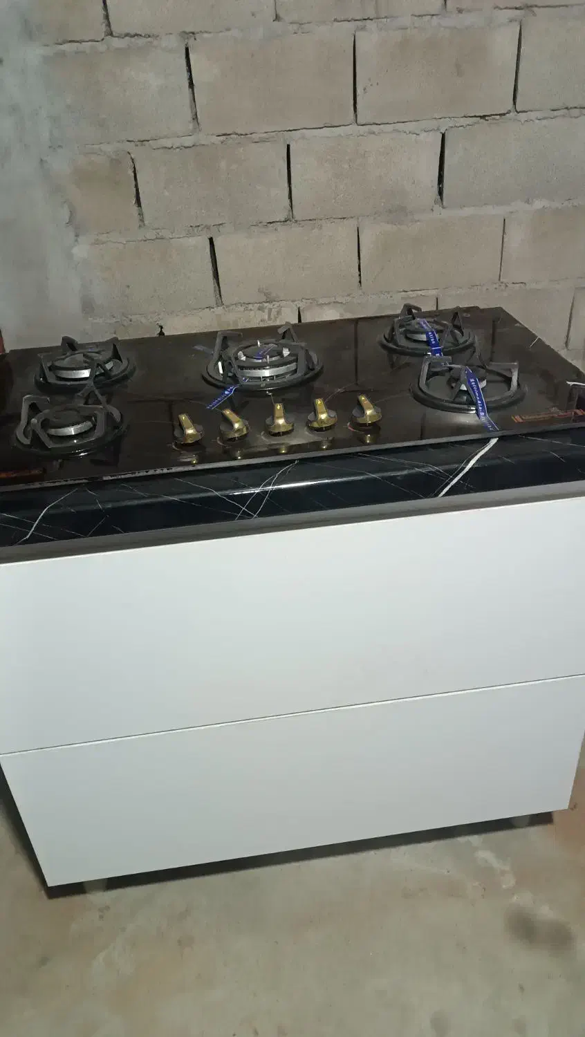 یک عدد گاز با کابینت|اجاق گاز و لوازم برقی پخت‌وپز|شوشتر, |دیوار