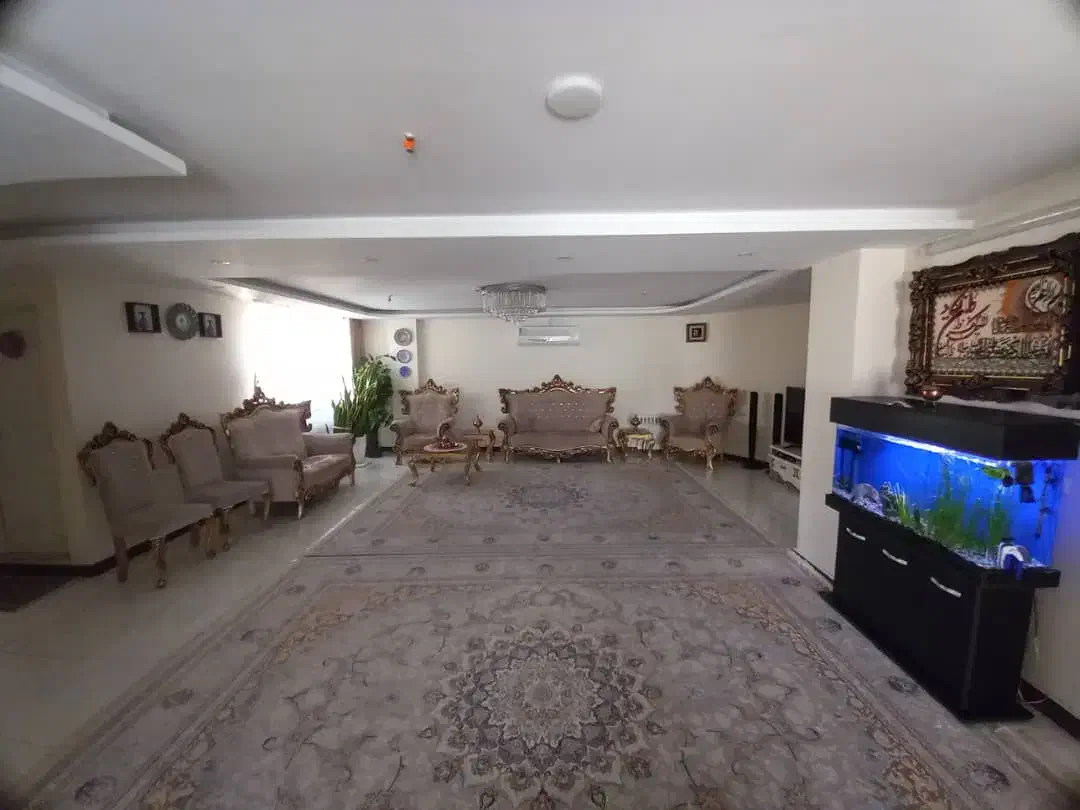 ۱۱۸متر استادمعین نجارزادکان