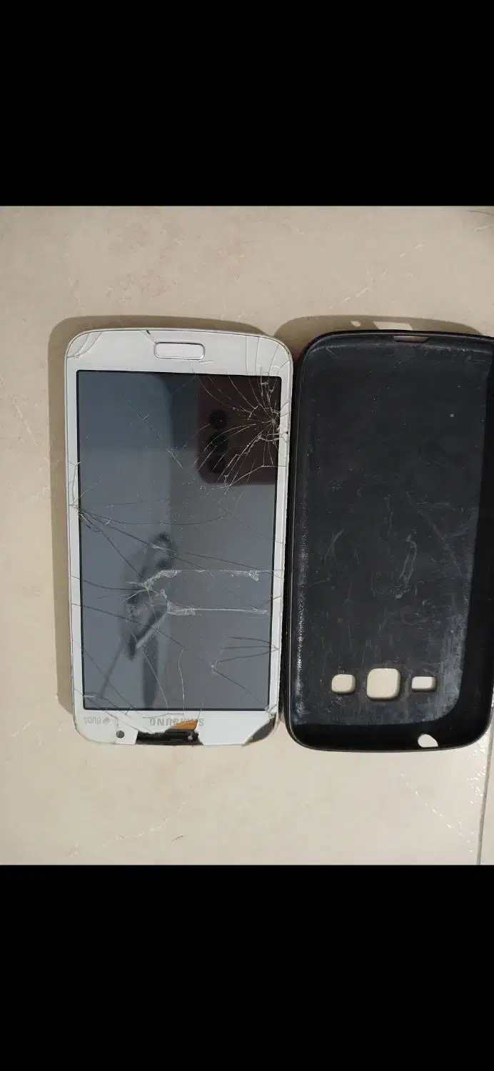 گوشی ۲ تا نیاز تعمیر دارد|موبایل|زاهدان, |دیوار