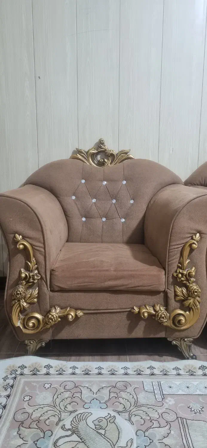 مبلمان هفت نفره|مبلمان خانگی و میز عسلی|بم, |دیوار