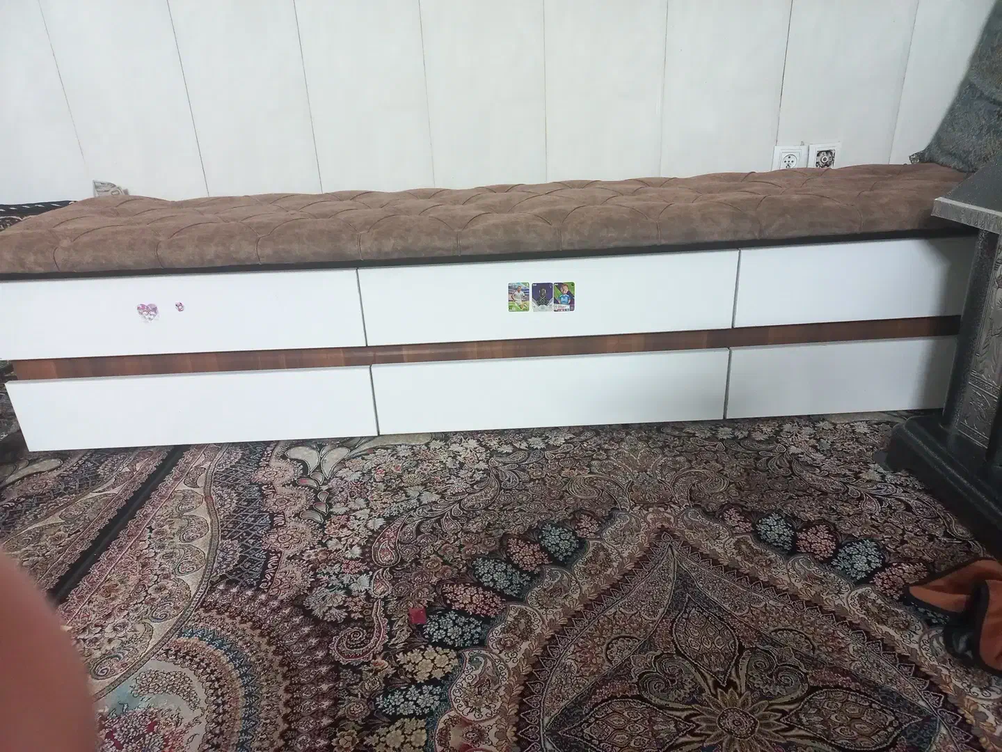 نشیمن گاه|تشک تختخواب|قم, نیروگاه|دیوار