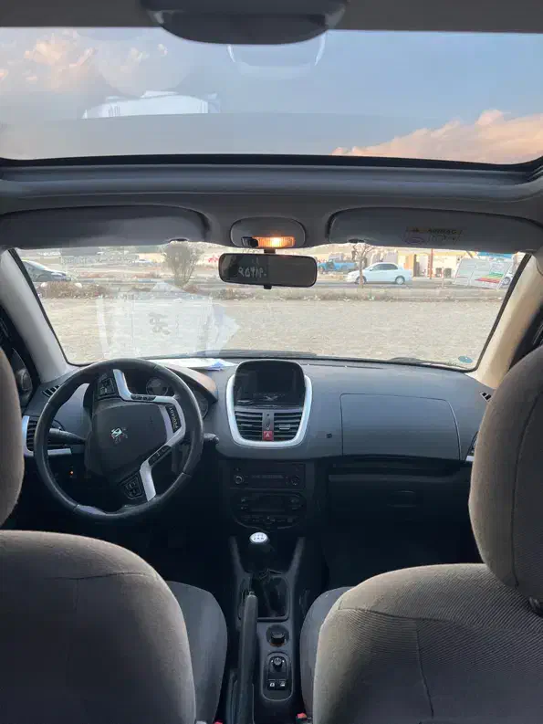 ۲۰۷ پانا دنده ای مدل 1402|خودرو سواری و وانت|ماهدشت, |دیوار