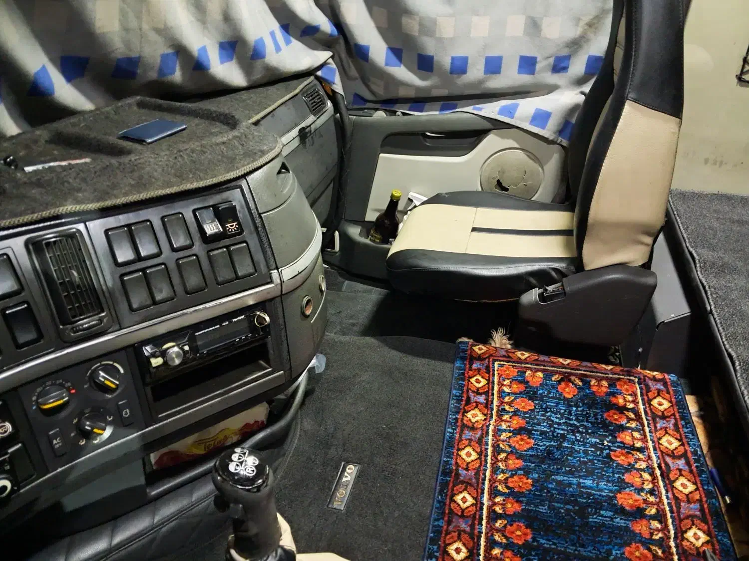 ولوو ۴۶۰ مدل ۸۲|خودرو سنگین|فرخ‌شهر, |دیوار