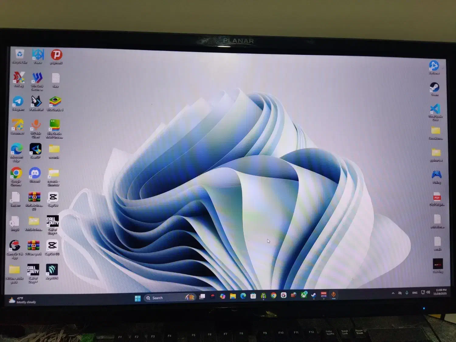 مانیتور ۲۴ اینچ|قطعات و لوازم جانبی رایانه|زنجان, |دیوار