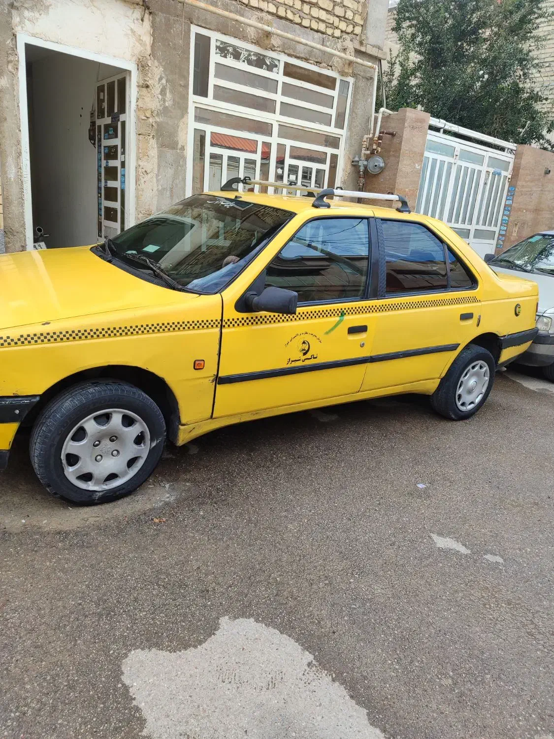 پژو روآ (ROA) سال دوگانه سوز، مدل ۱۳۹۰|خودرو سواری و وانت|شیراز, مسلم|دیوار