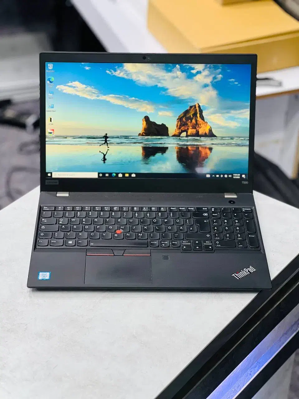 لپ تاپ لنووLENOVO THINKPAD T590دانشجویی و حسابداری|رایانه همراه|یزد, |دیوار