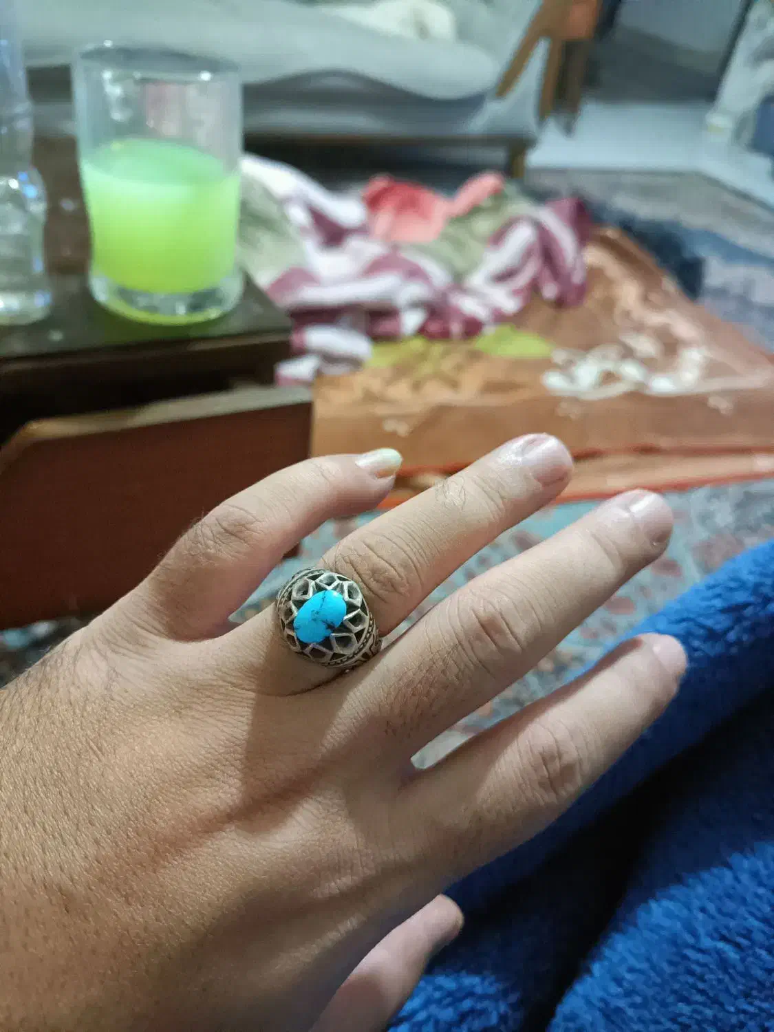 نقره فیروزه|جواهرات|مشهد, هفت تیر (نه دره)|دیوار