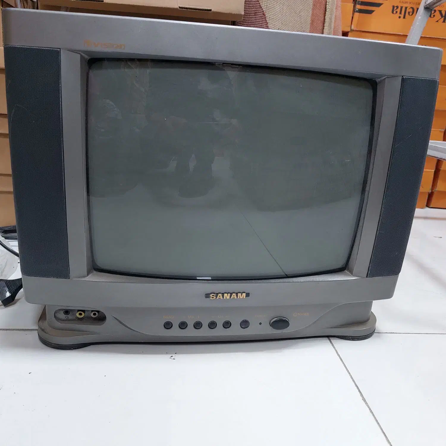 تلویزیون 14 اینچ سنام نو نو همراه دستگاه دیجیتال|تلویزیون و پروژکتور|فردیس, فردیس|دیوار