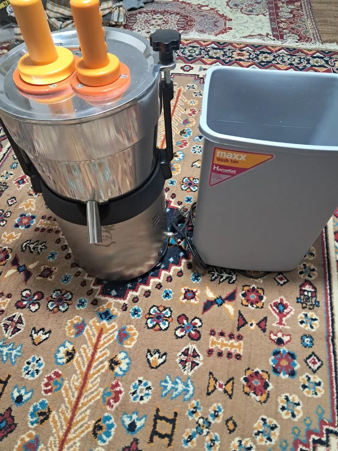 آبمیوه گیری صنعتی|آبمیوه‌گیر و آب‌مرکبات‌گیر|قم, ولیعصر|دیوار