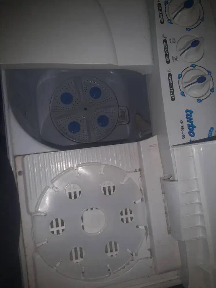 فروش|ماشین لباسشویی و خشک‌کن لباس|شاهین‌شهر, شهرک گلدیس|دیوار