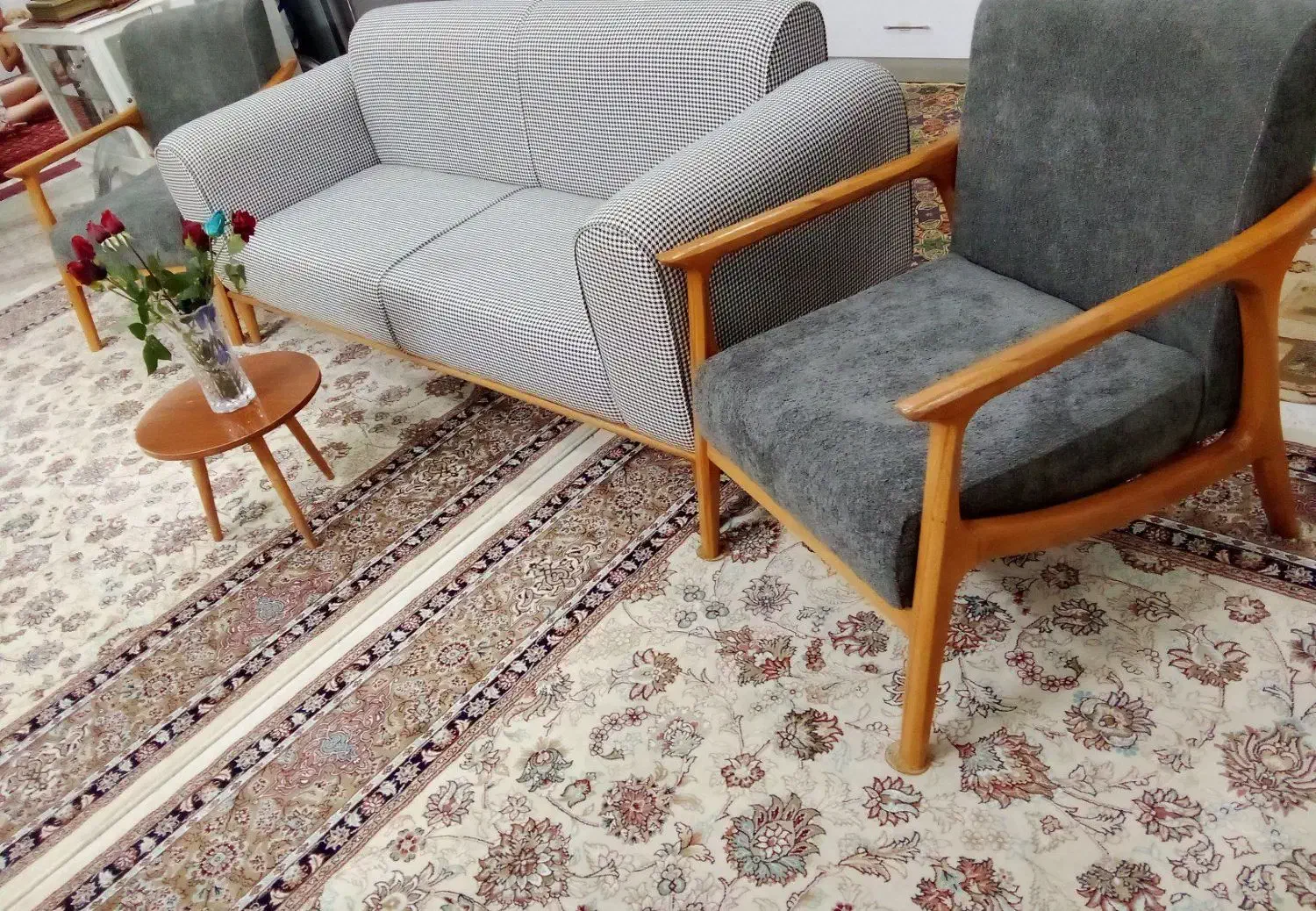 مبل راحتی|مبلمان خانگی و میز عسلی|مشهد, خواجه ربیع|دیوار