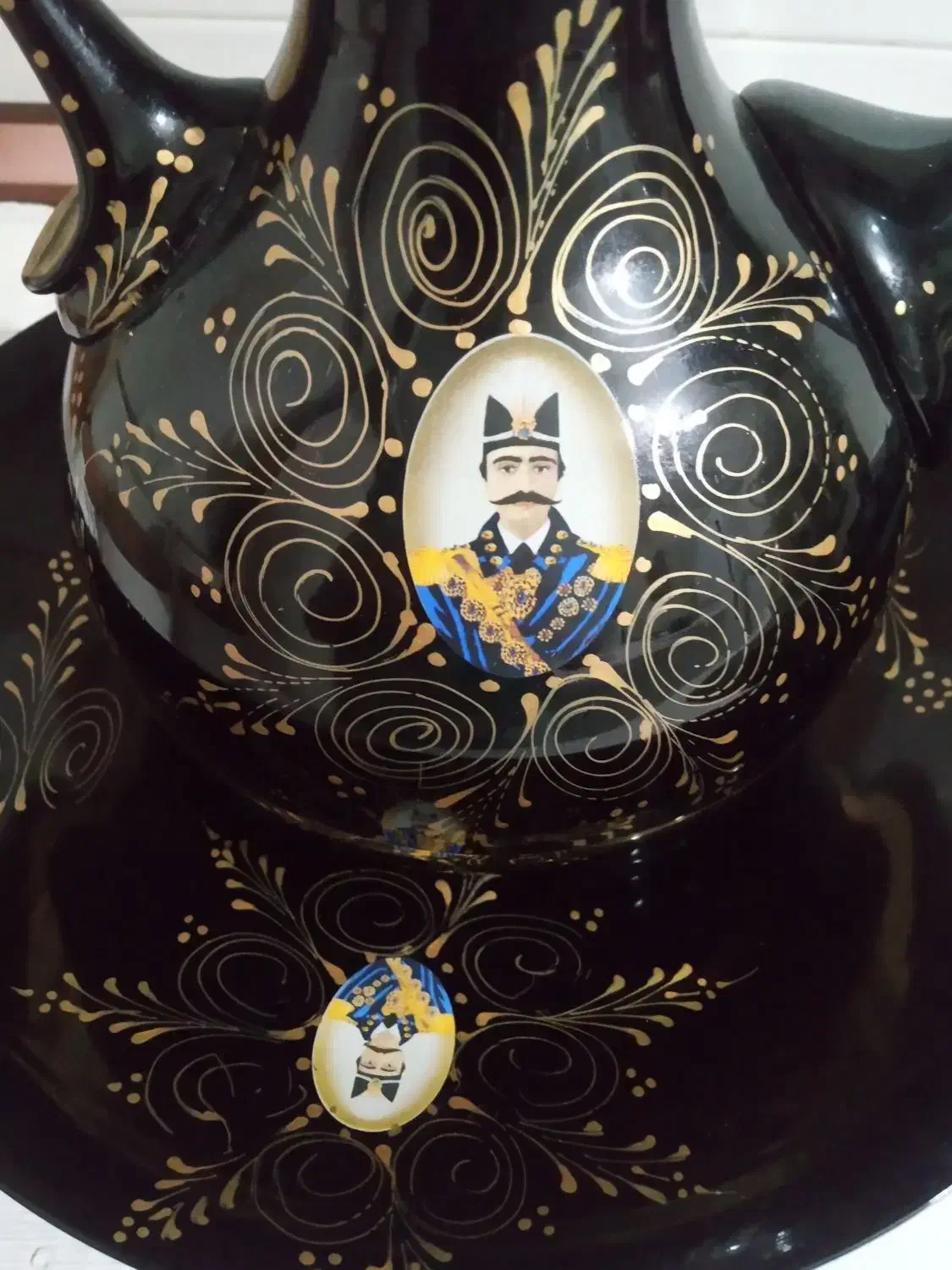 افتابه لگن شیشه ای دکوری|کلکسیون اشیاء عتیقه|بندر انزلی, نیمه شعبان|دیوار