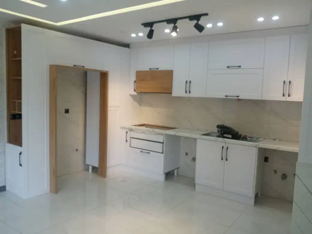 رهن کامل واحد ۸۰ متری سعیدیه کلید نخورده تجهیز|اجارهٔ آپارتمان|همدان, |دیوار