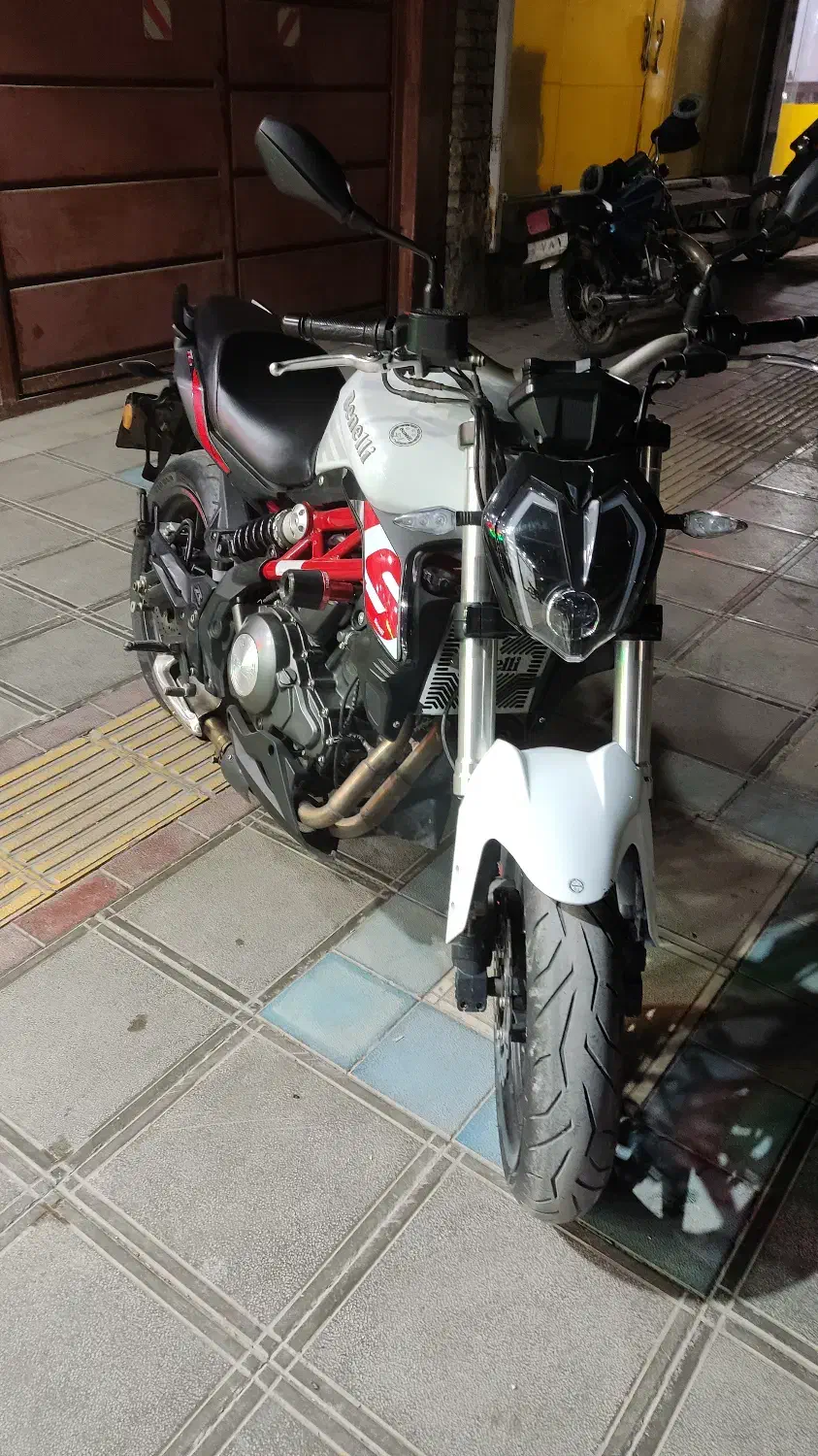 بنلی ۳۰۰|موتورسیکلت|بجنورد, |دیوار