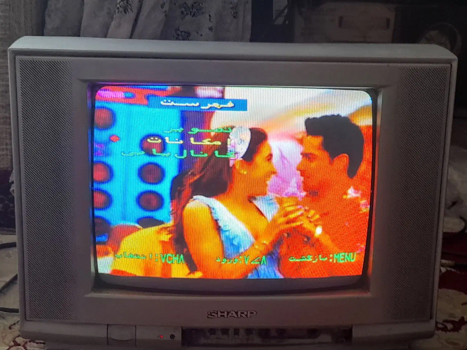 لوازم خانه|پیانو، کیبورد، آکاردئون|دابودشت, |دیوار